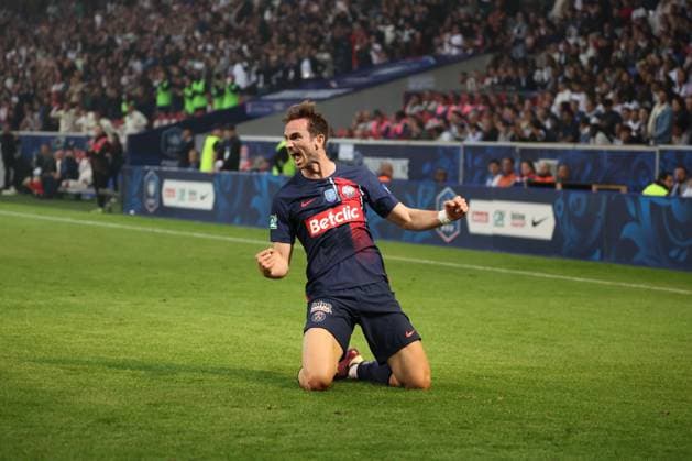 But et joie de Fabian RUIZ (PSG) lors du match Olympique Lyonnais vs Paris Saint-Germain, Finale Coupe de France, Decathlon Arena stade Pierre Mauroy, le 25 mai 2024 FOOTBALL : Olympique Lyonnais vs Paris Saint-Germain - Finale Coupe de France 25 05 2024 LaurentSanson Panoramic 