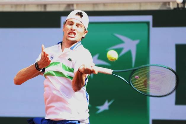 ROLAND GARROS 2024 Thierry Larret Maxppp. Tennis. Roland Garros 2024. Internationaux de France de tennis. Stade Roland Garros, Paris (75). Le 26 Mai 2024. Court Suzanne Lenglen : Hugo HUMBERT (FRA) vs Lorenzo SONEGO (ITA) PARIS (75) STADE ROLAND GARROS PARIS ILE DE FRANCE FRANCE  Copyright: xThierryxLarret MAXPPPxThierryxLarretx TL_20240526_0005 0481305018st