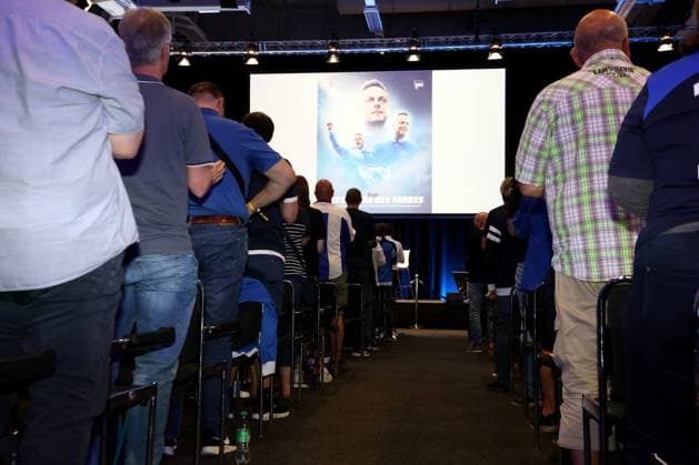 DEU, DFL, 2. FBL, Hertha BSC , Mitgliederversammlung, 26.05.2024, CityCube, Berlin, DEU, DFL, 2. FBL, Hertha BSC , Mitgliederversammlung, im Bild Praesident Kay Bernstein (Hertha BSC Berlin) Gedenken DFL - regulations prohibit any use of Photographs as image sequences and or quasi-video Foto: Juergen Engler nordphoto GmbH