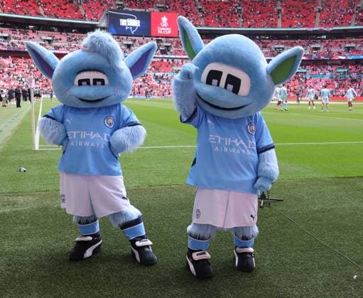 Manchester City v Manchester United, ManU - Emirates FA Cup Final Manchester City mascots Moonchester and Moonbeam are appearing before kick-off during The Emirates FA Cup Final soccer match between Manchester City and Manchester United at Wembley Stadium in London, England, on May 25, 2024. London United Kingdom  Copyright: xActionxFotoxSportx originalFilename:galvin-manchest240525_npqWf.jpg