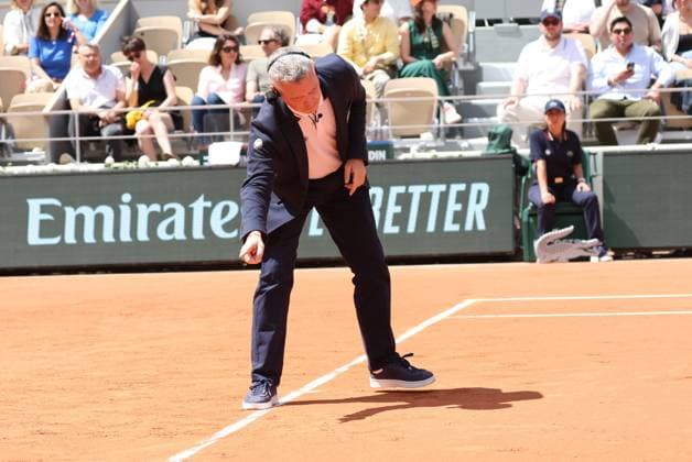 ROLAND GARROS 2024 Thierry Larret Maxppp. Tennis. Roland Garros 2024. Internationaux de France de tennis. Stade Roland Garros, Paris (75). Le 26 Mai 2024. Court Philippe Chatrier : Lucia BRONZETTI (ITA) vs Naomi OSAKA (JPN) PARIS (75) STADE ROLAND GARROS PARIS ILE DE FRANCE FRANCE  Copyright: xThierryxLarret MAXPPPxThierryxLarretx TL_20240526_0184 0481344168st