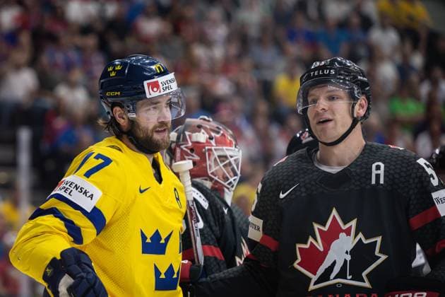 240526 Victor Hedman of Sweden and Colton Parayko of Canada during the 2024 IIHF Ice hockey, Eishockey World Championship, WM, Weltmeisterschaft bronze medal game between Sweden and Canada on May 26, 2024 in Prague. Photo: Maxim ThorÃ BILDBYRAN kod MT MT0605 ishockey ice hockey ishockey-vm sweden canada 2024 iihf ice hockey world championship bbeng bronsmatch Sverige Kanada Copyright: MAXIMxTHORE BB240526MT024
