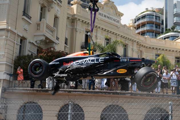 Monaco Grand Prix 2024 Picture by Thomas Maheux SWpix.com - 26 05 2024 - Formula One - Monaco Grand Prix 2024 - Race Day - Crash, Perez, Magnussen and Hulkenberg - Monaco Copyright: x ThomasxMaheux SWpix.comx(t axPhotographyxHubxLtd)xThomasxMaheux SWpix.comx SWP-2488-0313