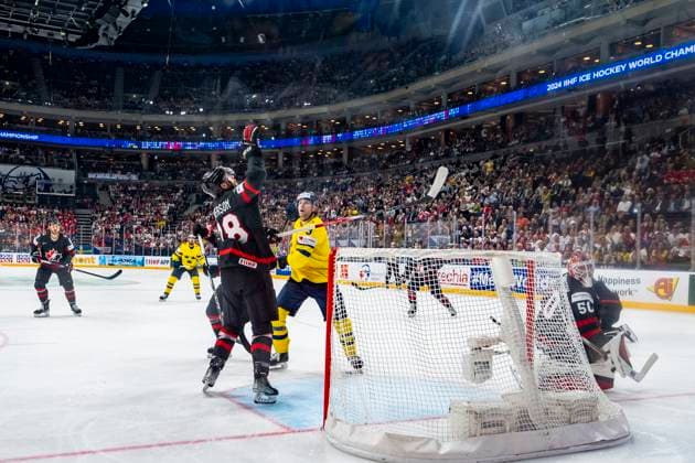 PRAGUE, CZECH REPUBLIC - MAY 26: Damon Severson of Canada (L) try to catch the puck during 2024 IIHF Ice hockey, Eishockey World Championship, WM, Weltmeisterschaft Czechia Third Place Match between Sweden and Canada at Prague Arena on May 26, 2024 in Prague, Czech Republic. Prague Prague Arena Czech Republic Copyright: xJustPictures.ch JarixPestelaccix jp-en-EuSpIm-JP4_JAR_Sweden_Canada_26May_2024014