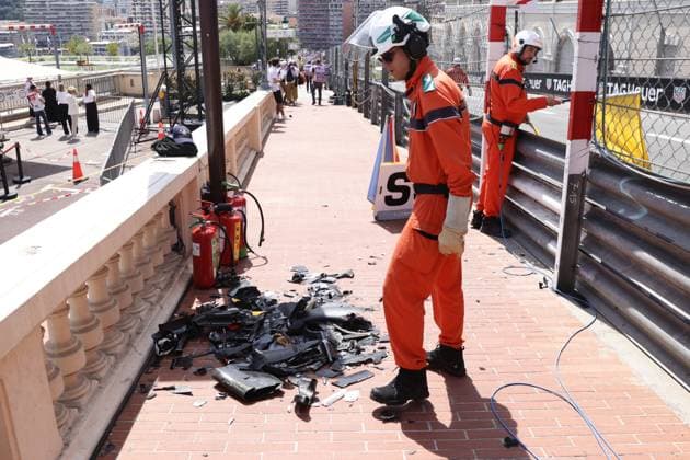 F1 Grand Prix Of Monaco 2024 Debris after Sergio Perez of Red Bull Racing and Kevin Magnussen of Haas crash during the Formula 1 Grand Prix of Monaco at Circuit de Monaco in Monaco on May 26, 2023. Monaco Monaco  Copyright: xJakubxPorzyckix originalFilename:porzycki-f1grandp240526_npMHA.jpg
