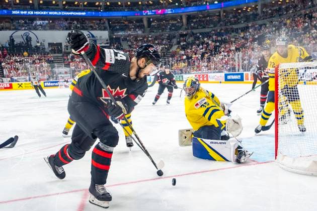 PRAGUE, CZECH REPUBLIC - MAY 26: Jamie Oleksiak of Canada (L) in action during 2024 IIHF Ice hockey, Eishockey World Championship, WM, Weltmeisterschaft Czechia Third Place Match between Sweden and Canada at Prague Arena on May 26, 2024 in Prague, Czech Republic. Prague Prague Arena Czech Republic Copyright: xJustPictures.ch JarixPestelaccix jp-en-EuSpIm-JP4_JAR_Sweden_Canada_26May_2024051