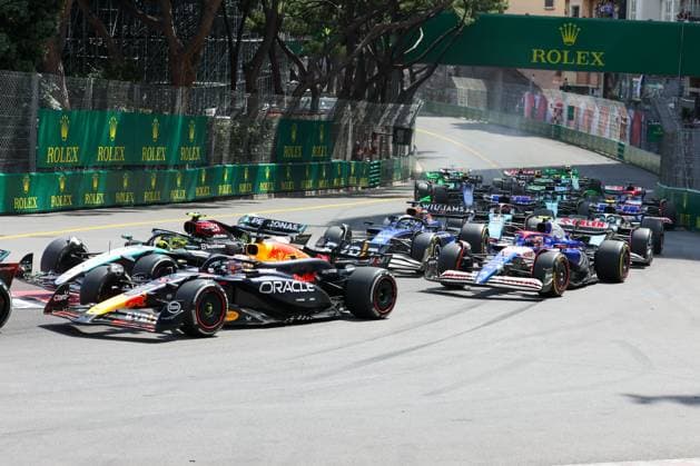 erster Start, Max Verstappen (Red Bull), Rennen, Grosser Preis von Monaco, Motorsport, Herren, Formel 1, 26.05.2024 Monte Carlo Monaco MCO