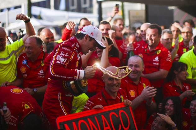 Scuderia Ferrari, team celebration, LECLERC Charles (mco), Scuderia Ferrari SF-24, portrait, victory during the Formula 1 Grand Prix de Monaco 2024, 8th round of the 2024 Formula One World Championship, WM, Weltmeisterschaft from May 23 to 26, 2024 on the Circuit de Monaco, in Monaco - F1 - MONACO GRAND PRIX 2024 DPPI Panoramic 240526_R08_MONACO_DP_EA015795