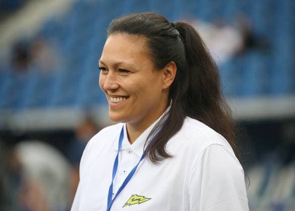 BAU 26.5.2024 Sinsheim American Football Stuttgart Surge vs. Munich Ravens, Coach Nadine Nurasyid (Stuttgart Surge) *** BAU 26 5 2024 Sinsheim American Football Stuttgart Surge vs Munich Ravens, Coach Nadine Nurasyid Stuttgart Surge