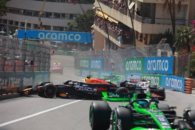 Formel 1 Grand Prix Monaco 2024 26.05.2024, Circuit de Monaco, Monte Carlo, Formel 1 Grand Prix Monaco 2024 ,im Bild Crash von Sergio Perez (MEX), Oracle Red Bull Racing, Nico Hülkenberg (DEU), Haas F1 Team, Kevin Magnussen (DNK), Haas F1 Team