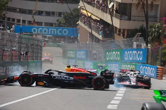 Formel 1 Grand Prix Monaco 2024 26.05.2024, Circuit de Monaco, Monte Carlo, Formel 1 Grand Prix Monaco 2024 ,im Bild Crash von Sergio Perez (MEX), Oracle Red Bull Racing, Nico Hülkenberg (DEU), Haas F1 Team, Kevin Magnussen (DNK), Haas F1 Team