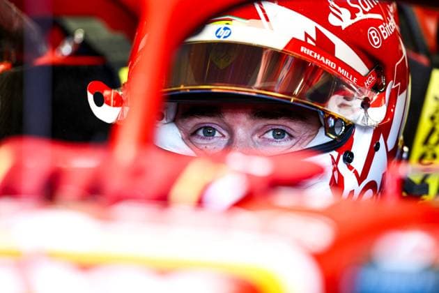 Charles Leclerc of Monaco and Ferrari gestikuliert, Gestik, Race, F1 Grand Prix of Monaco, Monaco am 26. May 2024 in Monte Carlo, Monaco. (Foto von Diogo Cardoso DeFodi Images) Charles Leclerc of Monaco and Ferrari gestures in the car, Race, F1 Grand Prix of Monaco, Monaco on May 26, 2024 in Monte Carlo, Monaco. (Photo by Diogo Cardoso DeFodi Images) Defodi-645_f1mon20240526_4420