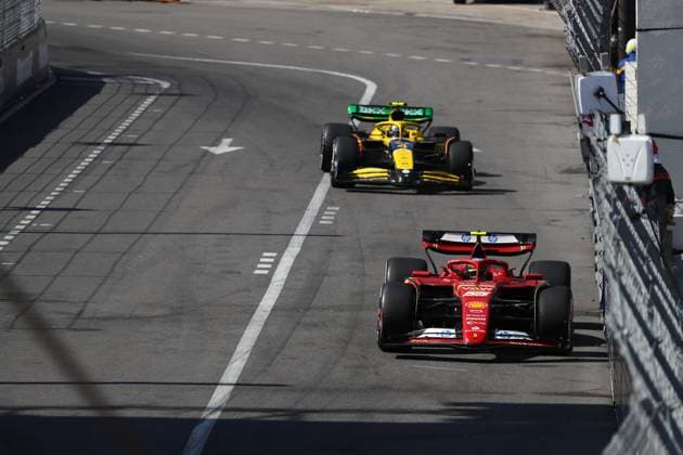 May 26, 2024, Monte Carlo, Monaco, Monaco: Carlos Sainz Jr. (ESP) - Scuderia Ferrari - Ferrari SF-24 - Ferrari and Lando Norris (GBR) - McLaren Formula 1 Team - McLaren MCL38 - Mercedes.during Formula 1 Grand Prix de Monaco 2024 at Monte Carlo (MC), may 23-26 2024 Monte Carlo Monaco - ZUMAm217 20240526_zsp_m217_179 Copyright: xAlessioxDexMarcox