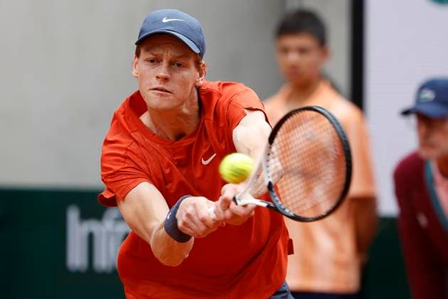 May 27, 2024, Paris, Paris, France: Jannik Sinner(ITA) in action during the tennis Grand Slamt of Roland Garros 2024, day 1, match between Christopher Eubanks (USA) and Jannik Sinner(ITA) at Roland Garros Stadium - on May 23 2024.Paris - France Paris France - ZUMAb253 20240527_zsp_b253_003 Copyright: xLoicxBaratouxx