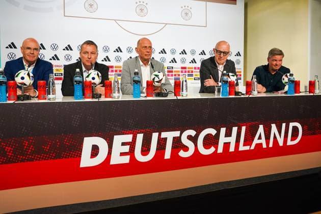Willkommens-Pressekonferenz mit thüringischen Wirtschaftsminister Wolfgang Tiefensee, Bürgermeister Jens Kramer und DFB-Präsident Bernd Neuendorf - Blankenhain 27.05.2024: Trainingslager der Deutschen Nationalmannschaft zur EM-Vorbereitung, Golf Resort Weimarer Land
