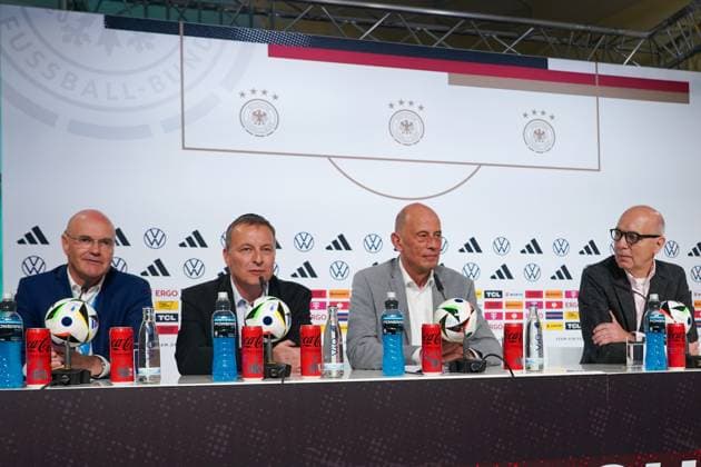 Willkommens-Pressekonferenz mit thüringischen Wirtschaftsminister Wolfgang Tiefensee, Bürgermeister Jens Kramer und DFB-Präsident Bernd Neuendorf - Blankenhain 27.05.2024: Trainingslager der Deutschen Nationalmannschaft zur EM-Vorbereitung, Golf Resort Weimarer Land