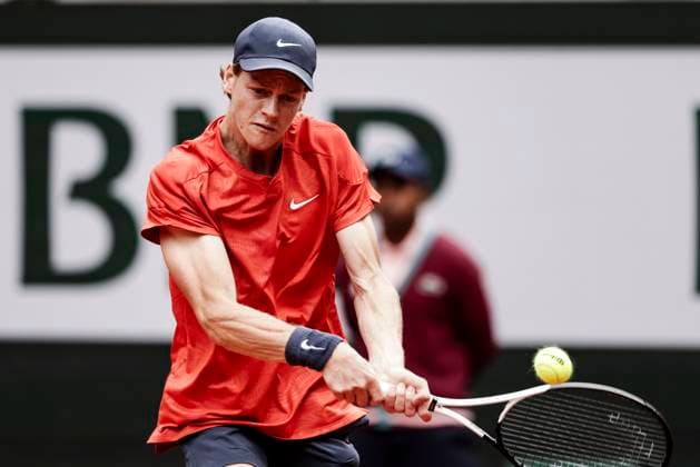 TENNIS - French Open 2024 PARIS,FRANCE,27.MAY.24 - TENNIS - ATP, Tennis Herren World Tour, French Open, Roland Garros, Grand Slam. Image shows Jannik Sinner (ITA).  GEPAxpictures xPatrickxSteiner