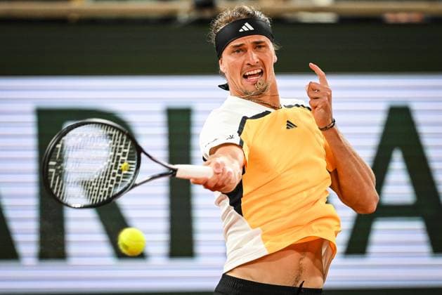 Sport Bilder des Tages May 27, 2024, Paris, France, France: Alexander ZVEREV of Germany during the second day of Roland-Garros 2024, French Open 2024, Grand Slam tennis tournament at the Roland-Garros Stadium on May 27, 2024 in Paris, France. Paris France - ZUMAm308 20240527_zsp_m308_008 Copyright: xMatthieuxMirvillex