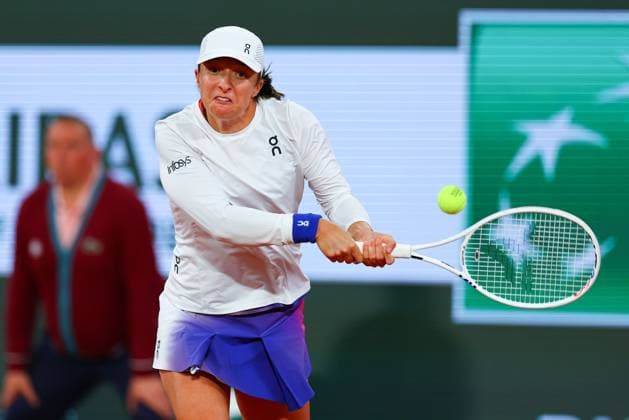 2024.05.27 Paryz Tenis French Open Roland Garros 2024 Iga Swiatek - Leolia Jeanjean N Z Iga Swiatek Foto Pawel Andrachiewicz PressFocus 2024.05.27 Paris Tennis French Open Roland Garros 2024 Iga Swiatek - Leolia Jeanjean Iga Swiatek Photo Pawel Andrachiewicz PressFocus NEWSPIX.PL --- Newspix.pl  20240527_PF_PA248