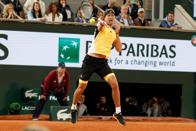 May 27, 2024, Paris, Paris, France: Alexander Zverev (GER in action during the tennis Grand Slamt of Roland Garros 2024, day 1, match between Alexander Zverev (GER) and Rafael Nadal (ESP) at Roland Garros Stadium - on May 23 2024.Paris - France Paris France - ZUMAb253 20240527_zsp_b253_036 Copyright: xLoicxBaratouxx