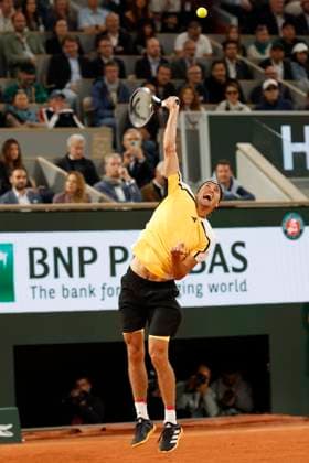 May 27, 2024, Paris, Paris, France: Alexander Zverev (GER in action during the tennis Grand Slamt of Roland Garros 2024, day 1, match between Alexander Zverev (GER) and Rafael Nadal (ESP) at Roland Garros Stadium - on May 23 2024.Paris - France Paris France - ZUMAb253 20240527_zsp_b253_054 Copyright: xLoicxBaratouxx