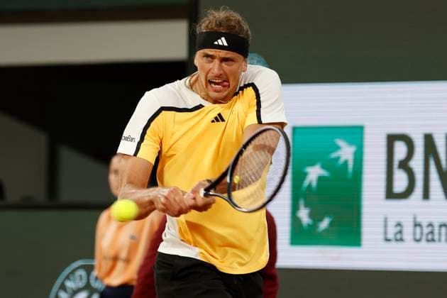 May 27, 2024, Paris, Paris, France: Alexander Zverev (GER in action during the tennis Grand Slamt of Roland Garros 2024, day 1, match between Alexander Zverev (GER) and Rafael Nadal (ESP) at Roland Garros Stadium - on May 23 2024.Paris - France Paris France - ZUMAb253 20240527_zsp_b253_062 Copyright: xLoicxBaratouxx