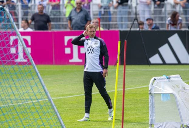 Fussball, Herren, Saison 2023 2024, Deutsche Nationalmannschaft, EM-Vorbereitung, öffentliches Training in Jena, im Bild: Bundestrainer Julian Nagelsmann (Deutschland), 27.05. 2024, Copyright: xSebastianxRäppold MatthiasxKochx