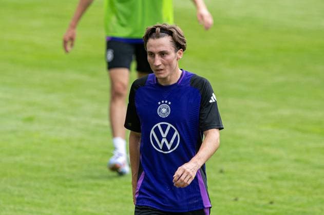 Fussball, Herren, Saison 2023 2024, Deutsche Nationalmannschaft, EM-Vorbereitung, öffentliches Training in Jena, im Bild: Rocco Reitz (Deutschland), 27.05. 2024, Copyright: xSebastianxRäppold MatthiasxKochx