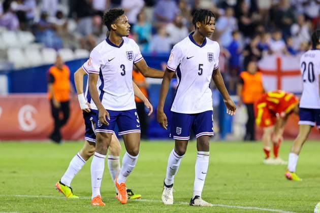 Larnaca, Cyprus, May 27th 2024: Christian McFarlane (3 England) and Stephen Mfuni (5 England) during the UEFA European Under-17 Championship match between England and Spain at Antonis Papadopoulos Stadium, in Larnaca, Cyprus. (Chara Savvidou SPP) Copyright: xCharaxSavvidoux xSPPx spp-en-ChSaSp-CHA_0710