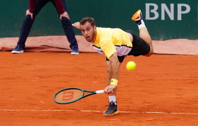 Hugo Gaston French Open Tennis, Day 2, Tennis, Roland Garros, Paris, France - 27 May 2024  Copyright: xJavierxGarcia Shutterstockx 14506169gk
