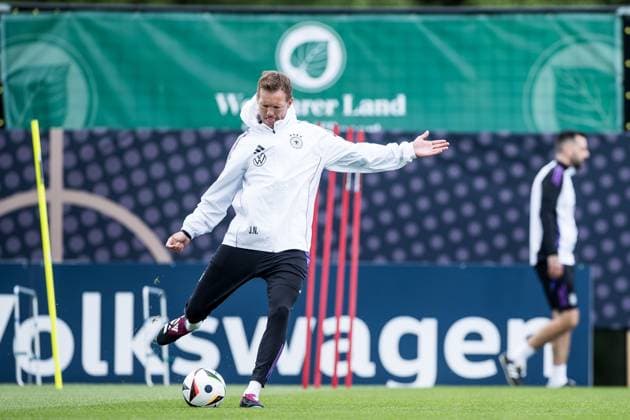 DFB Trainingslager Training; 28.05.2024 Julian Nagelsmann (Trainer Deutschland) schießt DFB Trainingslager Training; Blankenhain, Golf&Spa Resort Weimarer Land am 28.05.2024 Copyright: xBEAUTIFULxSPORTS Wunderlx