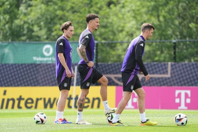 Rocco Reitz (Deutschland Germany), Robin Koch (Deutschland Germany), Pascal Groß (Deutschland Germany) - Blankenhain 28.05.2024: Trainingslager der Deutschen Nationalmannschaft zur EM-Vorbereitung, Golf Resort Weimarer Land