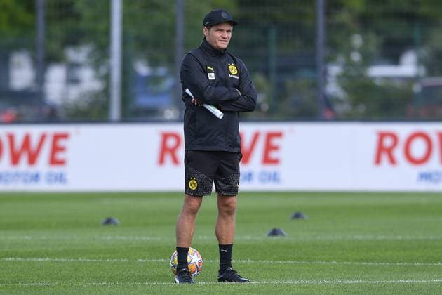 Fußball 1. Bundesliga Training Borussia Dortmund am 28.05.2024 auf dem Trainingsgelände Hohenbuschei in Dortmund Edin Terzic ( Trainer Cheftrainer Dortmund )