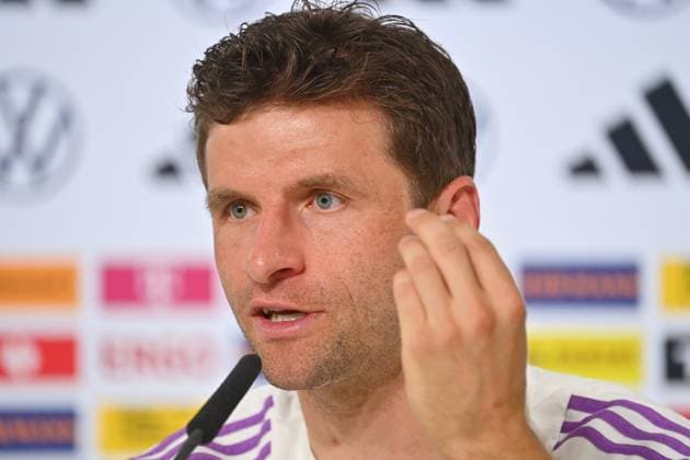 Thomas MUELLER, Aktion,Einzelbild,angeschnittenes Einzelmotiv,Portraet,Portrait,Porträt. PRESSEKONFERENZ. Deutsche Fussball Nationalmannschaft,Fussball Trainingslager in Blankenhain Thueringen am 27.05.2024, Â
