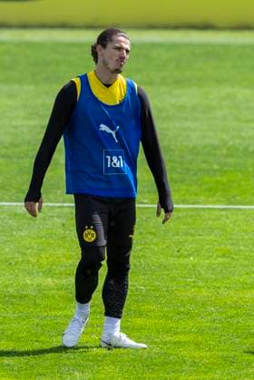 Training Borussia Dortmund, 28.05.2024 Jadon Sancho (Borussia Dortmund, 10). Trainingseinheit von Borussia Dortmund am 28.05.2024 vor dem UEFA Championsleague Finale gegen Real Madrid, Trainingsgelände Hohenbuschei, Dortmund DFL regulations prohibit any use of photographs as image sequences and or quasi-video Copyright: xBEAUTIFULxSPORTS Meuselx