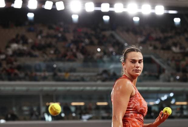 (240529) -- PARIS, May 29, 2024 -- Aryna Sabalenka of Belarus reacts during the women s singles first round match between Aryna Sabalenka of Belarus and Erika Andreeva of Russia at the French tennis tournament at Roland Garros in Paris, France, on May 28, 2024. ) (SP)FRANCE-PARIS-TENNIS-FRENCH OPEN-WOMEN S SINGLES GaoxJing 