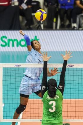 (240529) -- MANILA, May 29, 2024 -- Anagha Radhakrishnan of India (L) spikes the ball during the 5th-6th final match in the Asian Women s Volleyball Challenge Cup 2024 between India and Iran in Manila, the Philippines, on May 29, 2024. ) (SP)THE PHILIPPINES-MANILA-VOLLEYBALL-ASIAN WOMEN S VOLLEYBALL CHALLENGE CUP 2024-INDIA VS IRAN ROUELLExUMALI 