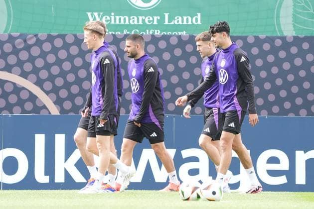Chris Führich (Deutschland Germany), Deniz Undav (Deutschland Germany), Brajan Gruda (Deutschland Germany), Aleksandar Pavlovic (Deutschland Germany) - Blankenhain 29.05.2024: Trainingslager der Deutschen Nationalmannschaft zur EM-Vorbereitung, Golf Resort Weimarer Land