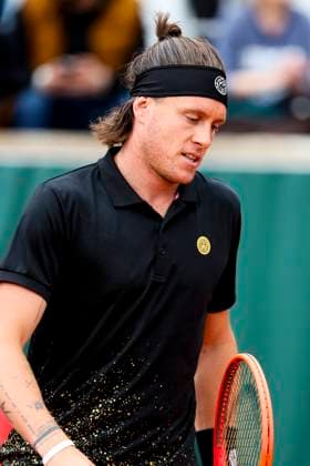 TENNIS - French Open 2024 PARIS,FRANCE,29.MAY.24 - TENNIS - ATP, Tennis Herren World Tour, French Open, Roland Garros, Grand Slam. Image shows Sam Weissborn (AUT).  GEPAxpictures xPatrickxSteiner