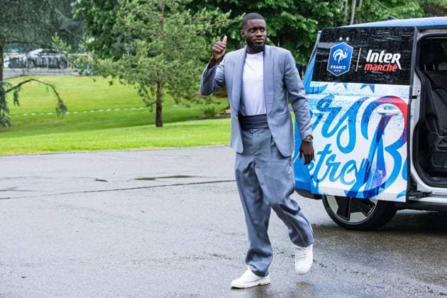 Dayot Upamecano FOOTBALL : Arrivee des joueurs de lÂ’Equipe de France - Clairefontaine - 29 05 2024 BaptisteAutissier Panoramic 