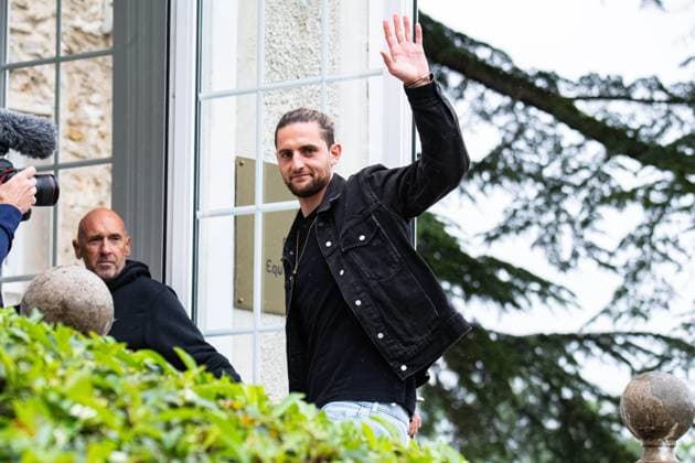 Adrien Rabiot FOOTBALL : Arrivee des joueurs de lÂ’Equipe de France - Clairefontaine - 29 05 2024 BaptisteAutissier Panoramic 