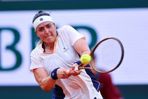 Sport Bilder des Tages 2024.05.29 Paryz Tenis French Open Roland Garros 2024 Camila Osorio - Ons Jabeur N Z Ons Jabeur Foto Pawel Andrachiewicz PressFocus 2024.05.29 Paris Tennis French Open Roland Garros 2024 Camila Osorio - Ons Jabeur Ons Jabeur Photo Pawel Andrachiewicz PressFocus NEWSPIX.PL --- Newspix.pl POLAND OUT!  20240529_PF_PA213