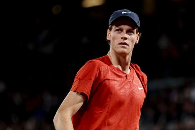 TENNIS - French Open 2024 PARIS,FRANCE,28.MAY.24 - TENNIS - WTA, Tennis Damen Tour, French Open, Roland Garros, Grand Slam. Image shows Jannik Sinner (ITA).  GEPAxpictures xPatrickxSteiner