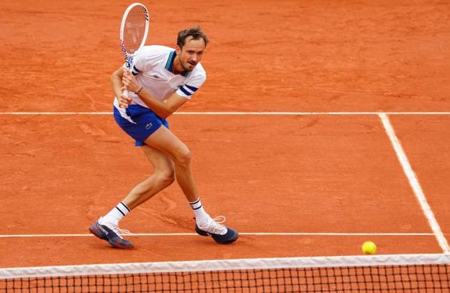 Daniil Medvedev in second round action French Open Tennis, Day 5, Tennis, Roland Garros, Paris, France - 30 May 2024  Copyright: xJavierxGarcia Shutterstockx 14513421f