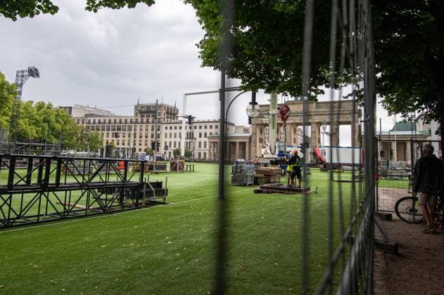 Fussball, Saison 2023 2024, Europameisterschaft, die Fanmeile am Brandenburger Tor in Berlin, 30.05. 2024, Copyright: xSebastianxRäppold MatthiasxKochx