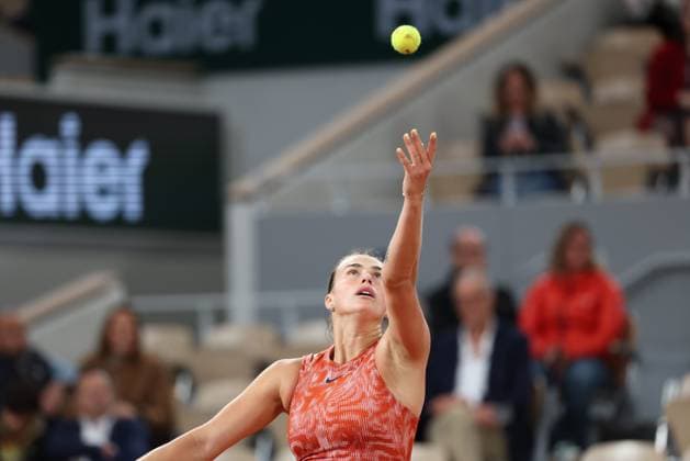 ROLAND GARROS 2024 Thierry Larret Maxppp. Tennis. Roland Garros 2024. Internationaux de France de tennis. Stade Roland Garros, Paris (75). Le 30 mai 2024. Court Philippe Chatrier : Moyuka UCHIJIMA (JPN) vs Aryna SABALENKA (RUS) PARIS (75) STADE ROLAND GARROS PARIS ILE DE FRANCE FRANCE  Copyright: xThierryxLarret MAXPPPxThierryxLarretx TL_20240530_0135 0492629286st