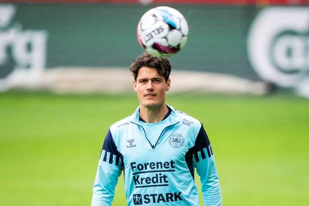 Christian Noergaard, as the danish national football team trains at Broendby Stadium on Thursday, May 30, 2024. The team is preparing for the UEFA EURO, EM, Europameisterschaft,Fussball 2024 European Football Championship (Photo: Ida Marie Odgaard Ritzau Scanpix) , Broendby Denmark Copyright: RitzauxScanpix IdaxMariexOdgaardx spdk20240530-113335-L
