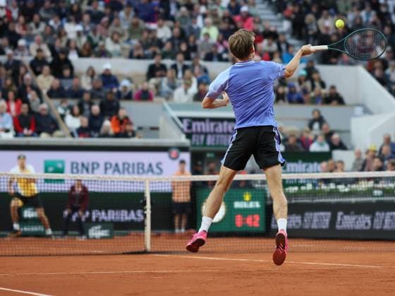 Belgian David Goffin pictured in action during a tennis match against German Zverev, in the second round of the men s singles, at the Roland Garros French Open tennis tournament, in Paris, France, Thursday 30 May 2024. This year s tournament takes place from 26 May to 09 June. BENOITxDOPPAGNE  x93624684x