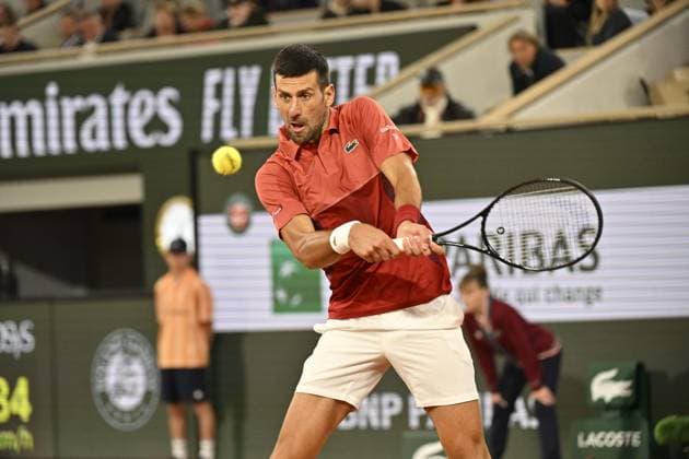 Tennis : Roland Garros 2024 - France - Novak Djokovic - Serbie Tennis : Roland Garros 2024 - France - 30 06 2024 ChrysleneCaillaud Panoramic 