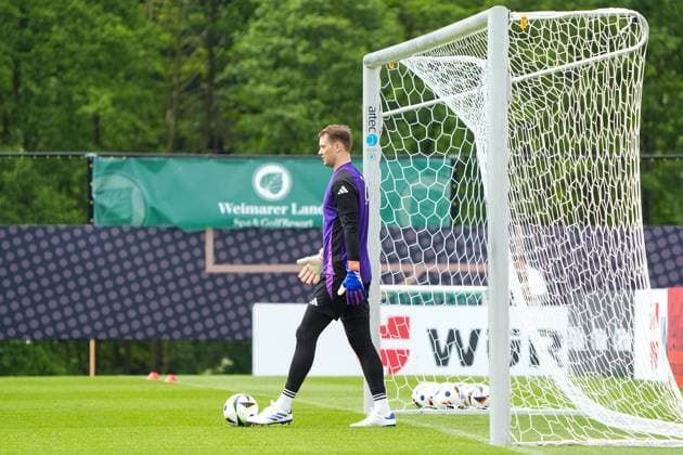 Torwart Goalie Manuel Neuer (Deutschland Germany) - Blankenhain 31.05.2024: Trainingslager der Deutschen Nationalmannschaft zur EM-Vorbereitung, Golf Resort Weimarer Land
